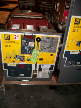 Eaton DSLII-308 circuit breaker pictured.